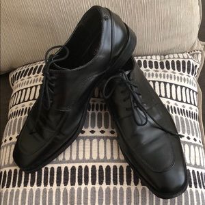 Calvin Klein men’s dress shoes, size 10 1/2M
